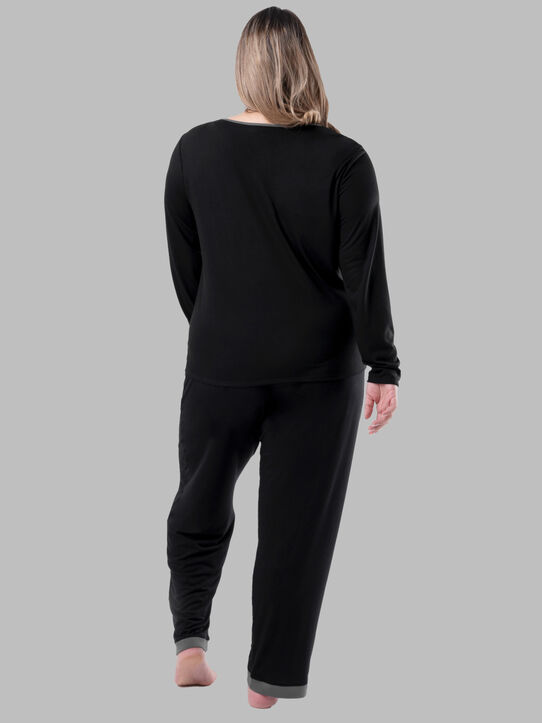 Women's Plus Fit for Me® Soft & Breathable Crew Neck Long Sleeve Shirt and  Pants